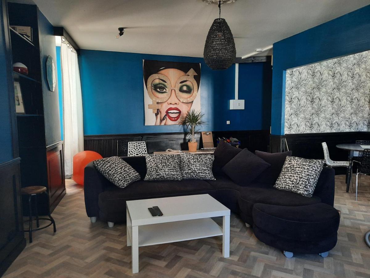 Duplex Place Du Marche Saint-Jean-dʼAngély Eksteriør bilde